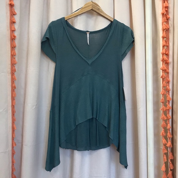 Free People T-shirt - Picture 1 of 2